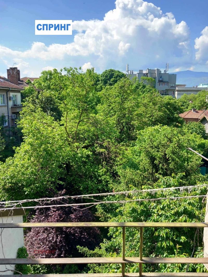 À venda  2 quartos Sofia , Doktorski pametnik , 90 m² | 54351997