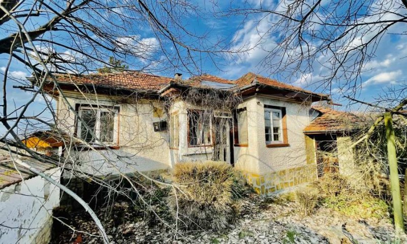 Продава КЪЩА, с. Сушица, област Велико Търново, снимка 5 - Къщи - 44934135