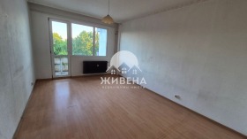 1 Schlafzimmer Mladost 1, Warna