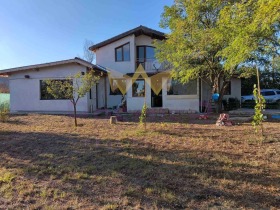 Casa Kamenar, Varna