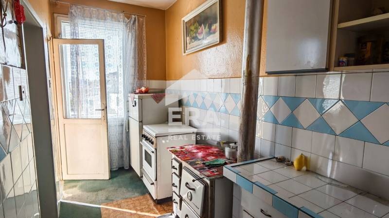 Продава  4-стаен град Търговище , Център , 104 кв.м | 28471866 - изображение [10]