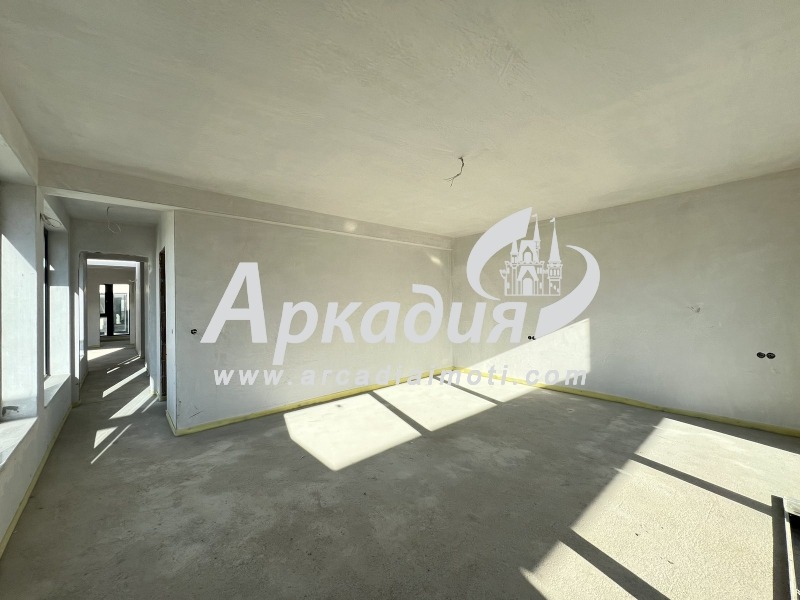 Продава  Къща област Пловдив , с. Марково , 457 кв.м | 25781585 - изображение [8]