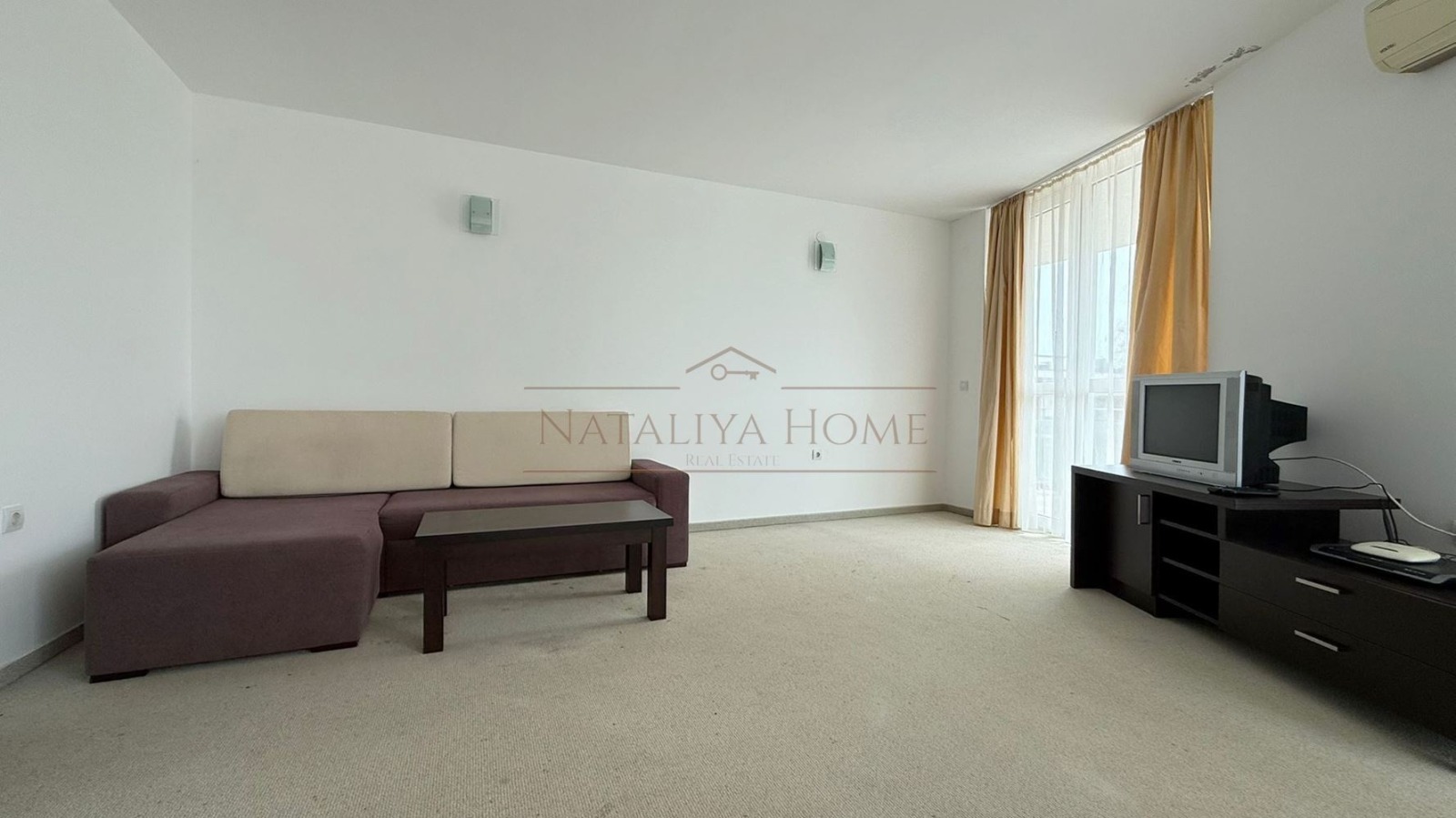 Продава 2-СТАЕН, гр. Бургас, Сарафово, снимка 3 - Апартаменти - 54081866