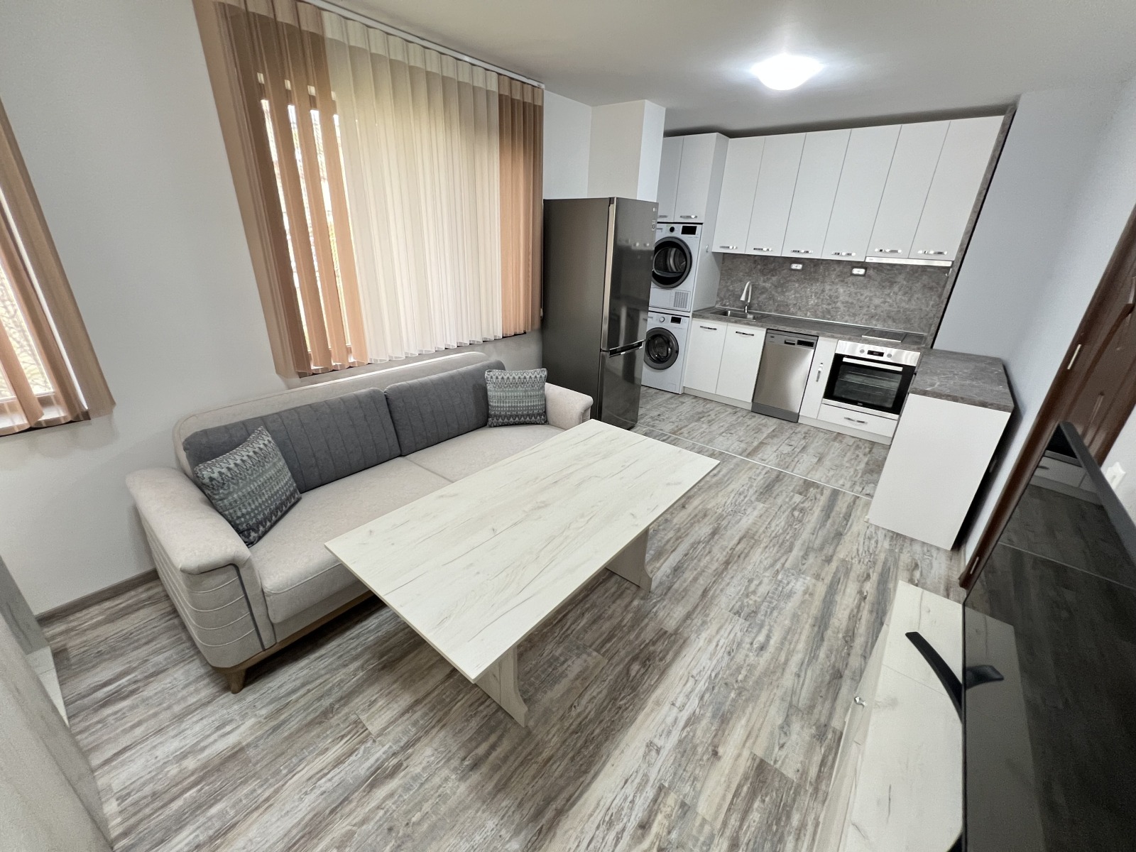 Продава 2-СТАЕН, гр. Варна, Победа