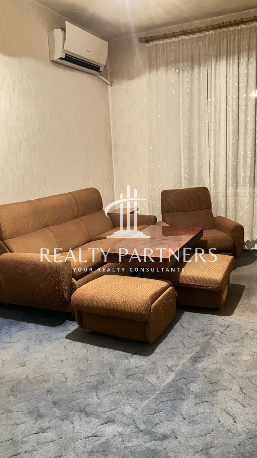 Продава 2-СТАЕН, гр. Перник, Изток, снимка 2 - Апартаменти - 55416101