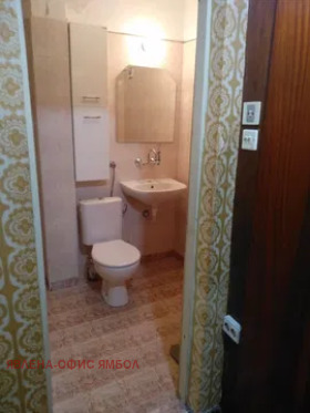 Продава  3-стаен град Ямбол , Георги Бенковски , 90 кв.м | 71701397 - изображение [11]