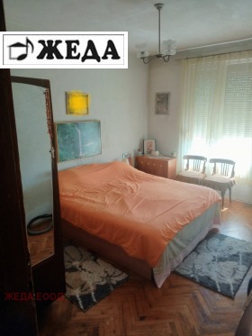  4- | Imot.bg    6