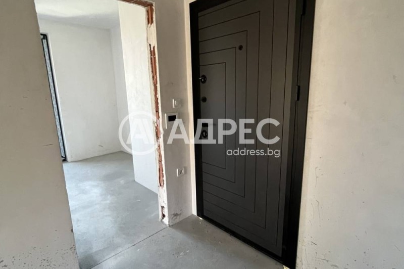 Продава 3-СТАЕН, гр. София, Триъгълника, снимка 2 - Апартаменти - 52386290