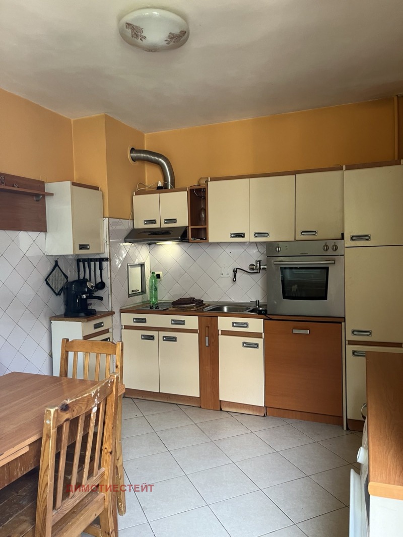 En venta  3 dormitorios Sofia , Tsentar , 105 metros cuadrados | 35072734