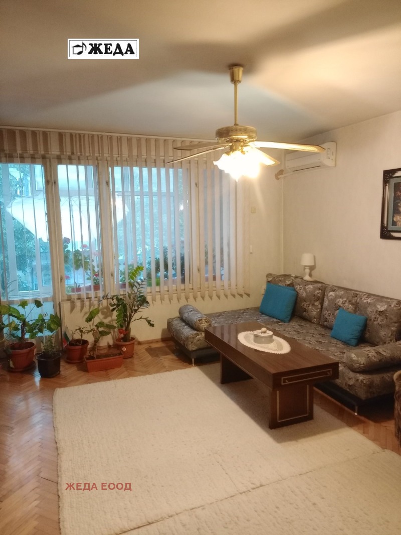 Продава  4-стаен област Плевен , гр. Левски , 80 кв.м | 70179424 - изображение [2]