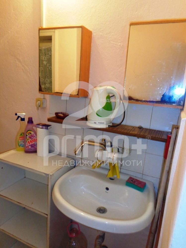 Продава ЕТАЖ ОТ КЪЩА, гр. Велико Търново, Център, снимка 12 - Етаж от къща - 52629638