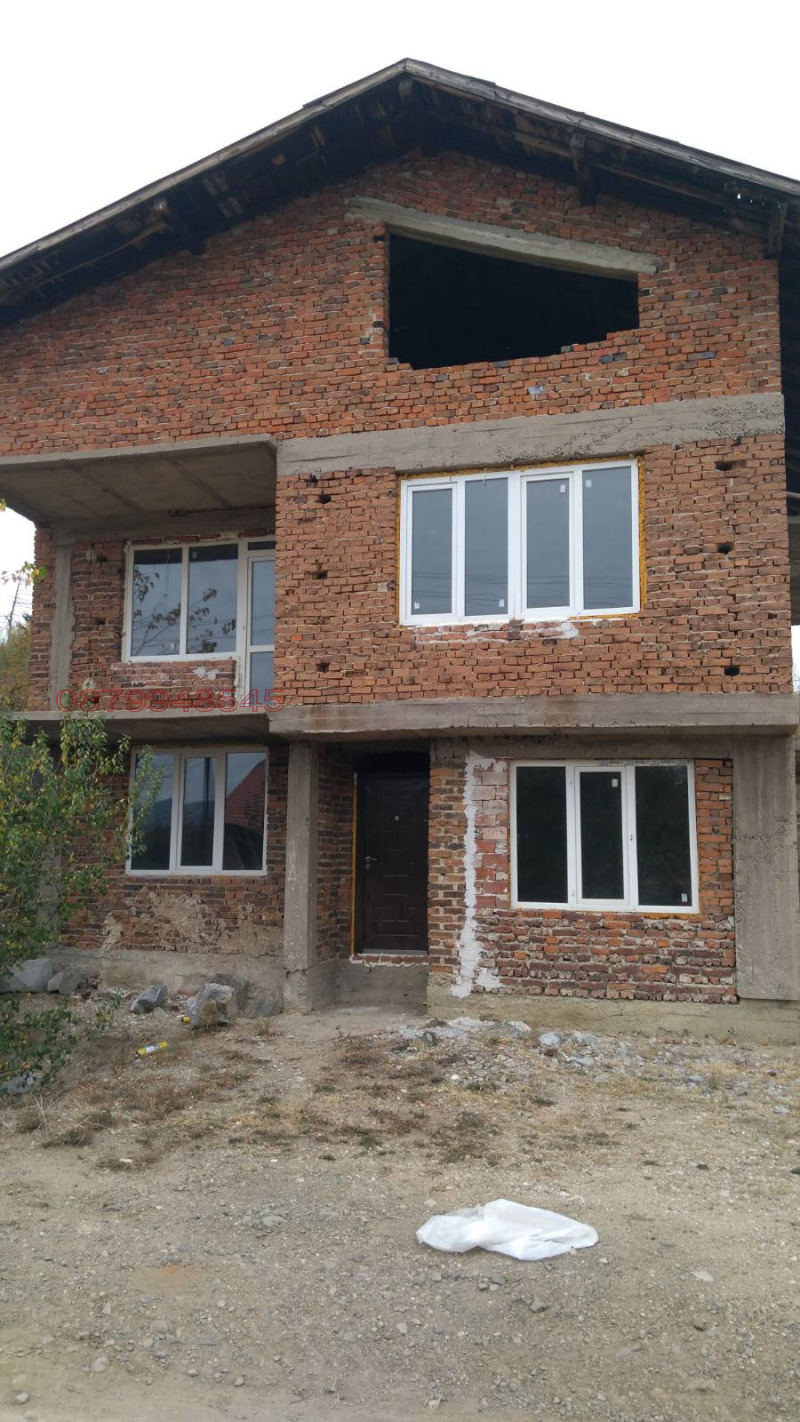 Продава КЪЩА, с. Баня, област Пазарджик