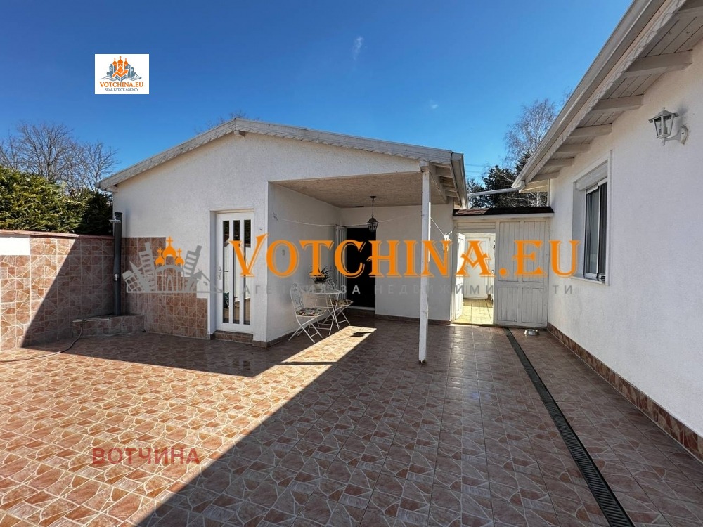 Продава КЪЩА, с. Соколово, област Добрич, снимка 13 - Къщи - 54817518
