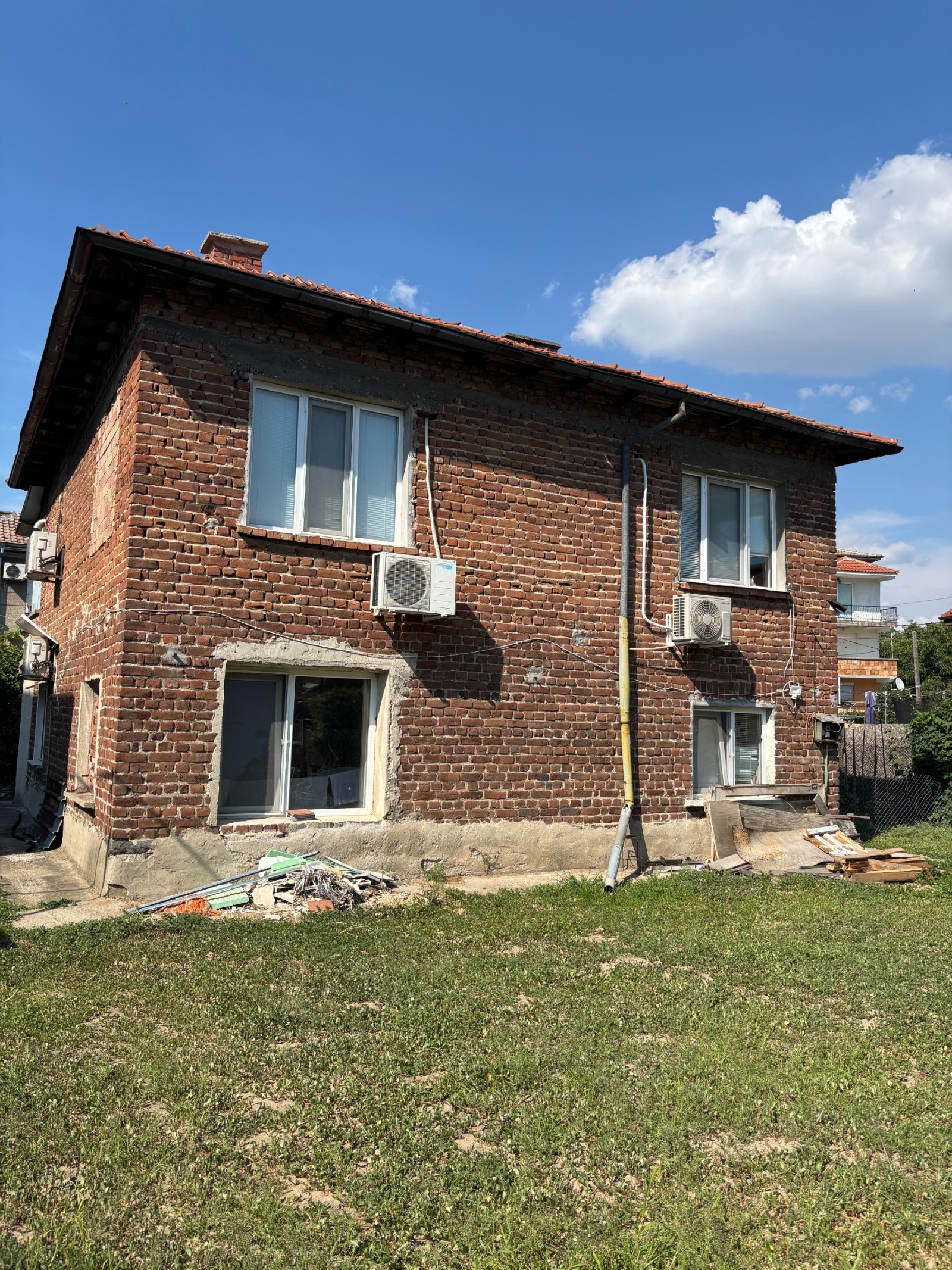 Продава КЪЩА, гр. Пловдив, Прослав, снимка 2 - Къщи - 55062701