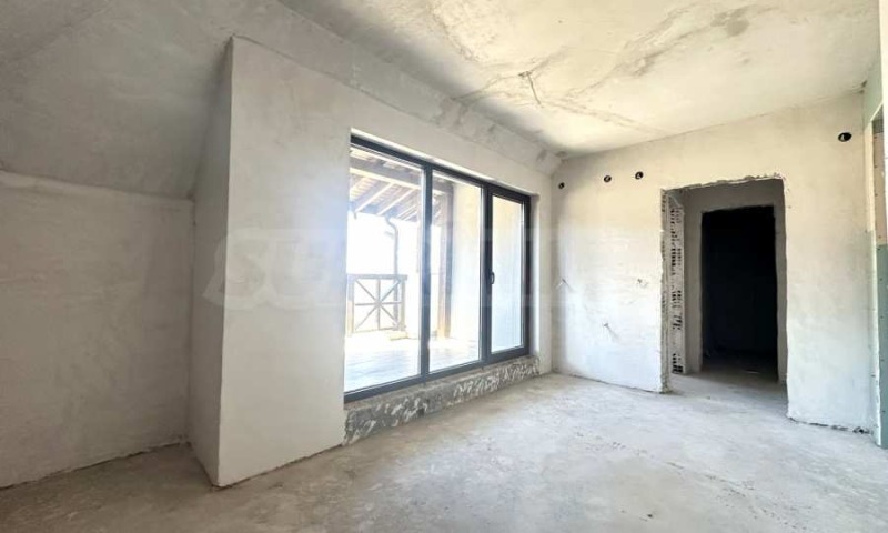 Продава 2-СТАЕН в област Благоевград, гр. Банско - 63 кв.м / 95 835 € » 187 436.97 лв., СУПРИММО ОФИСИ В СТРАНАТА