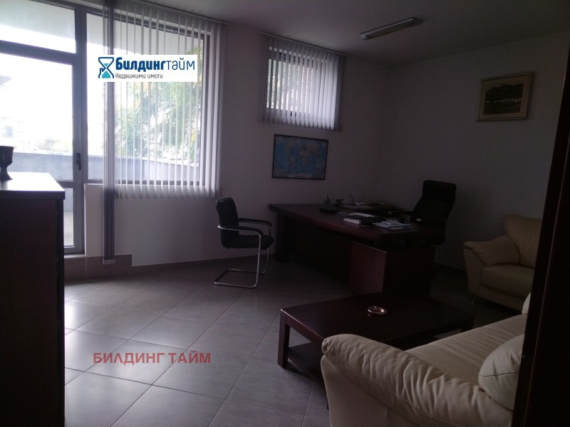 En venta  Oficina Shumen , Tsentar , 60 metros cuadrados | 57905298 - imagen [2]