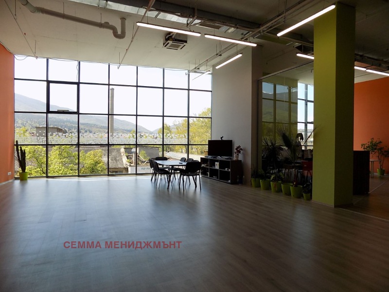 Till salu  Kontor Sofia , Ovtja kupel , 550 kvm | 31049564 - bild [2]