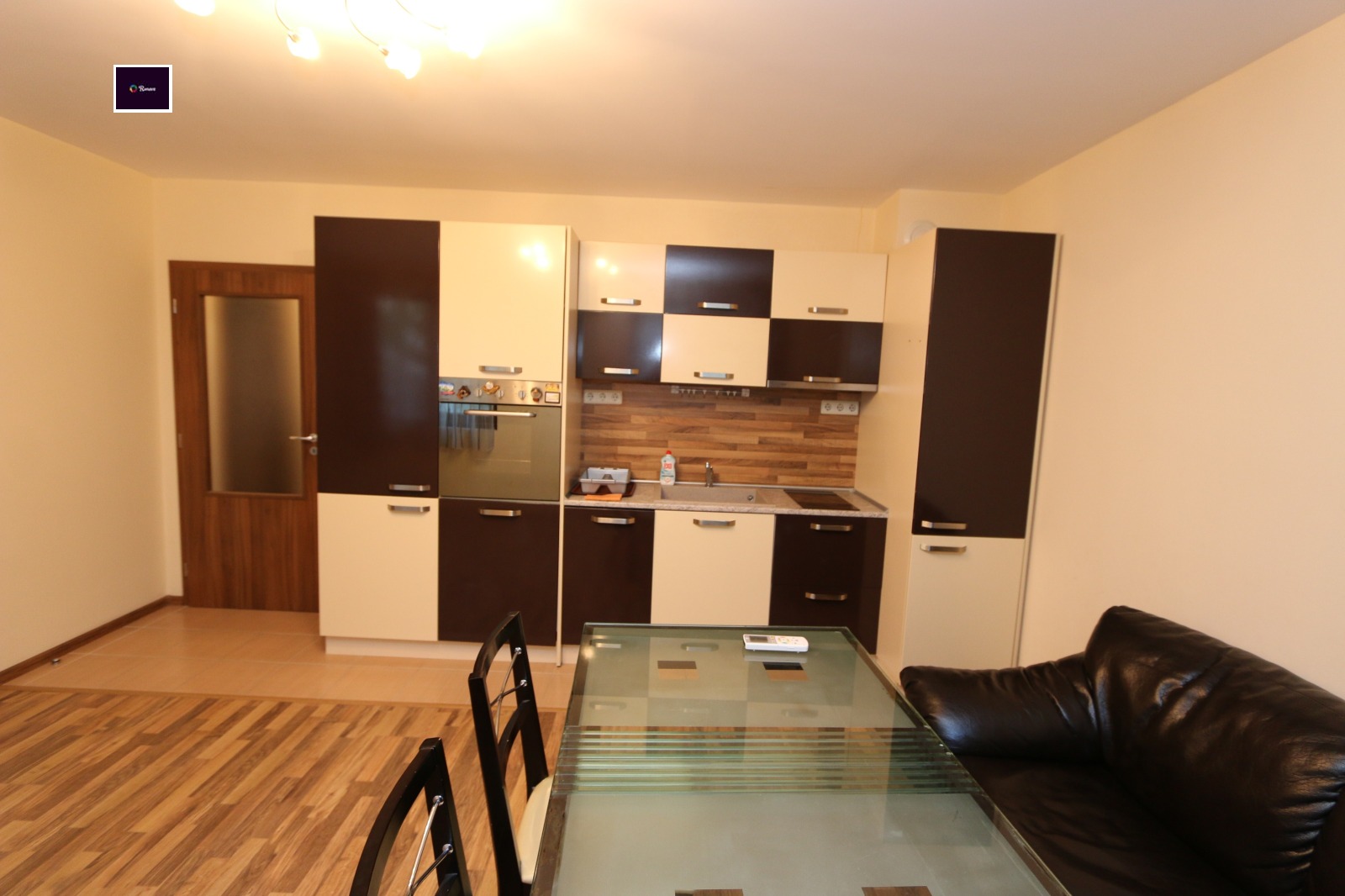 Продава 2-СТАЕН, гр. Варна, Център, снимка 2 - Апартаменти - 54966577