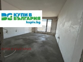 2-стаен град Варна, Бриз 2