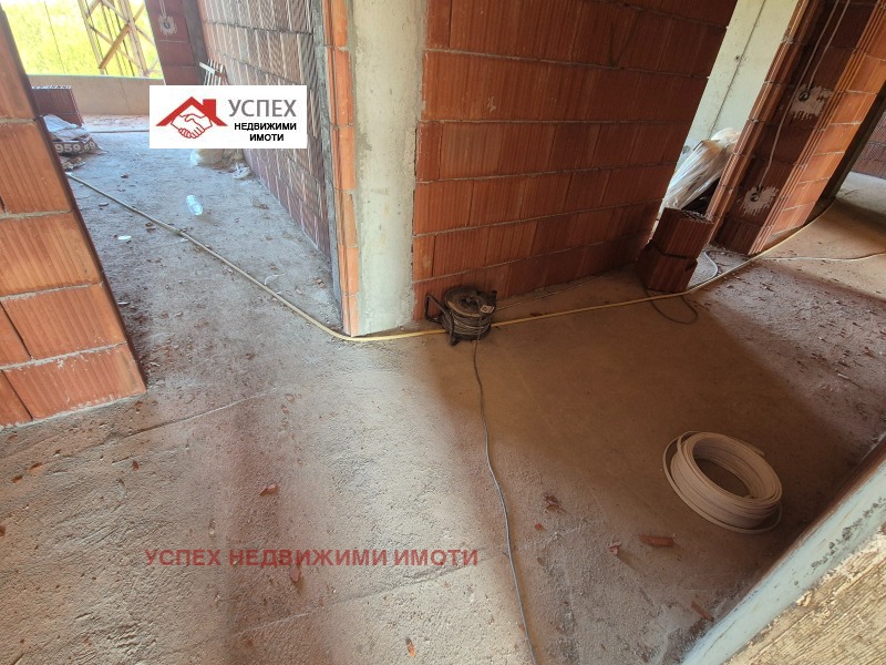 À venda  2 quartos Sofia , Darvenica , 98 m² | 25629782 - imagem [2]