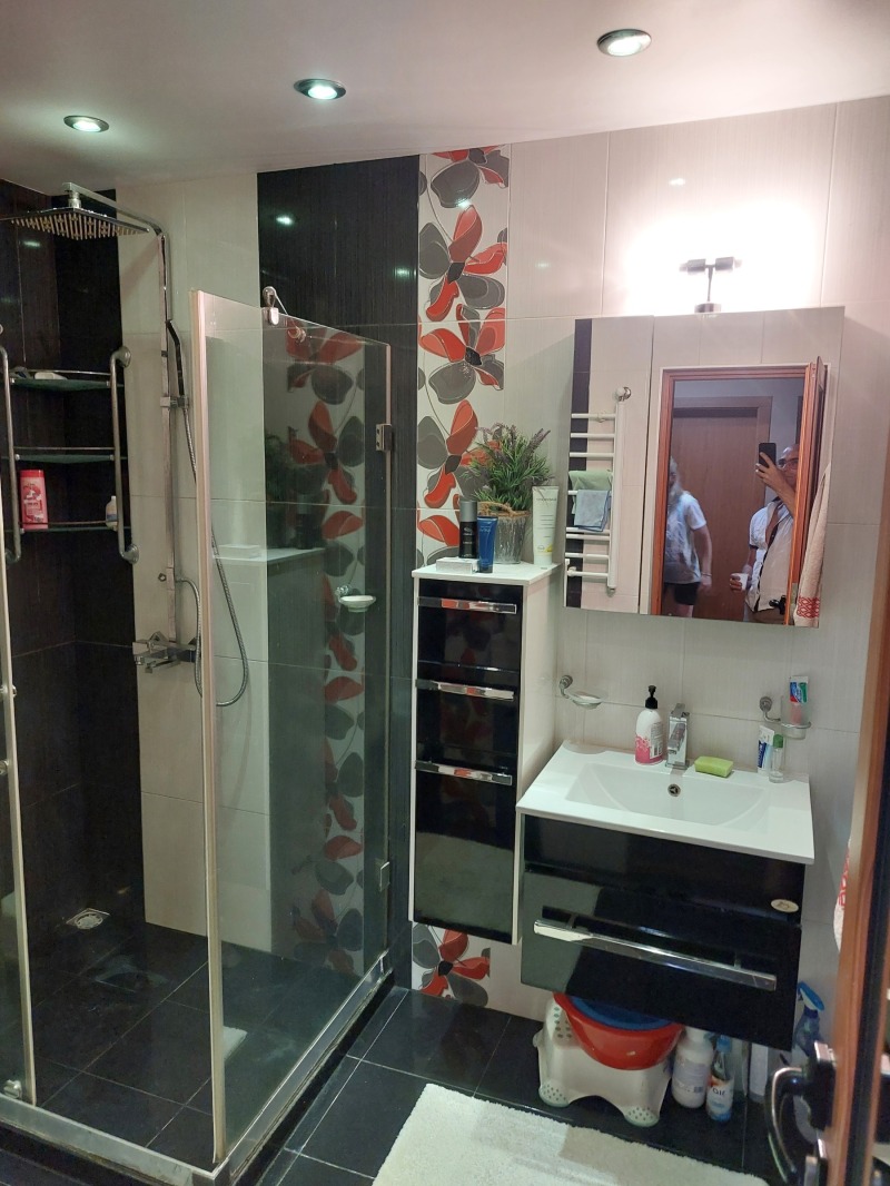 En venta  2 dormitorios Vratsa , Tsentar , 100 metros cuadrados | 78236542 - imagen [5]