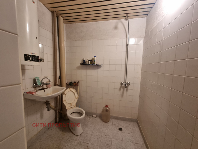 Продава МНОГОСТАЕН, гр. Благоевград, Широк център, снимка 7 - Апартаменти - 52545774