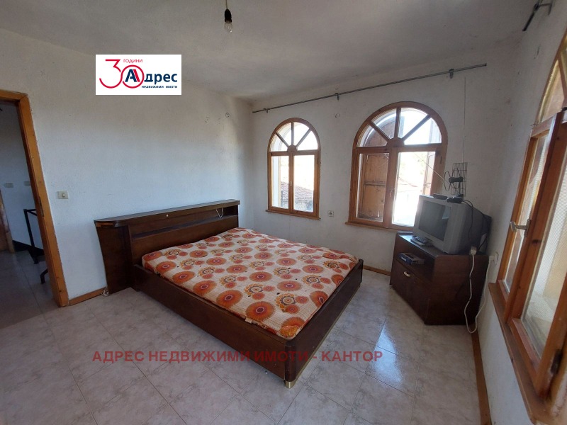 Na sprzedaż  Dom region Pazardżik , Kalugerowo , 176 mkw | 12916787 - obraz [5]