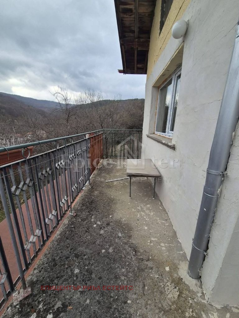 Продава КЪЩА, с. Ръжавец, област Перник, снимка 8 - Къщи - 55944970