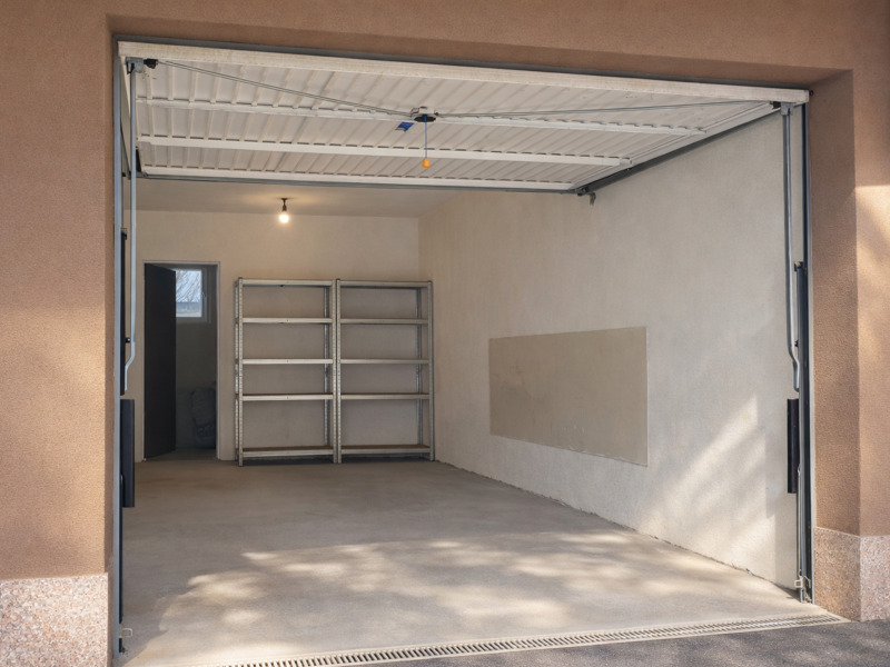 Продава ГАРАЖ, ПАРКОМЯСТО, гр. София, Манастирски ливади, снимка 8 - Гаражи и паркоместа - 53595252