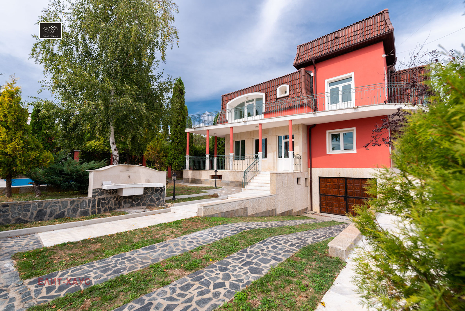 Продава КЪЩА, гр. София, гр. Нови Искър, снимка 2 - Къщи - 42357049