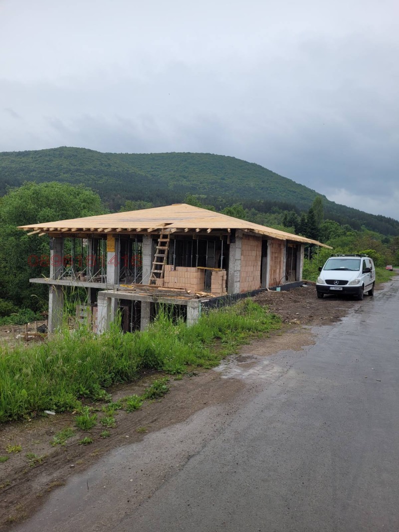 Продава КЪЩА, с. Стража, област Търговище, снимка 7 - Къщи - 52782500