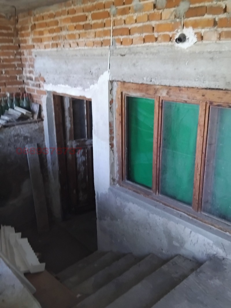 Продава КЪЩА, с. Орлинци, област Бургас, снимка 4 - Къщи - 52779921