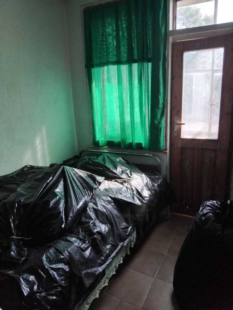 Продава КЪЩА, с. Орлинци, област Бургас, снимка 9 - Къщи - 52779921