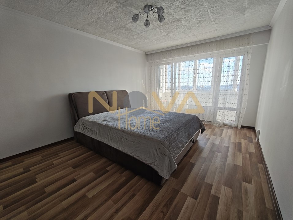 Продава 4-СТАЕН, гр. Варна, Цветен квартал, снимка 2 - Апартаменти - 53643252