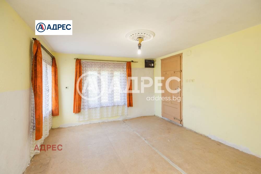 Продава КЪЩА, с. Бенковски, област Варна, снимка 3 - Къщи - 56203754