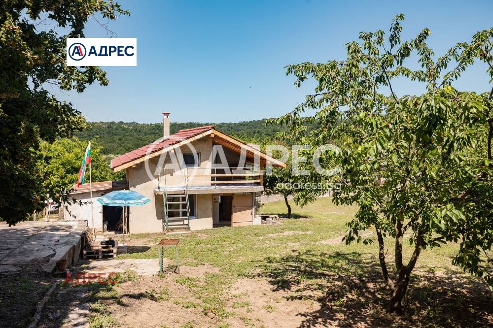 Продава КЪЩА, с. Бенковски, област Варна, снимка 10 - Къщи - 56203754