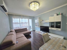 Продава 3-стаен