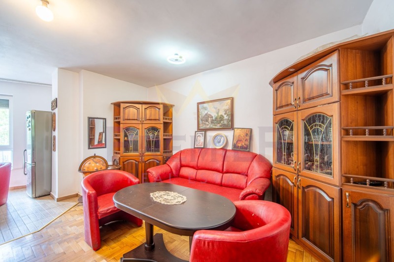 De vânzare  1 dormitor Varna , HEI , 65 mp | 85804946