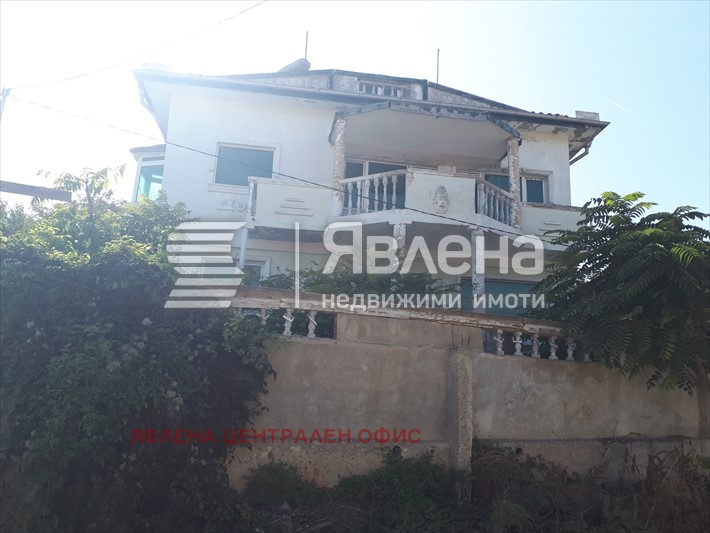 Продава КЪЩА, гр. Балчик, област Добрич