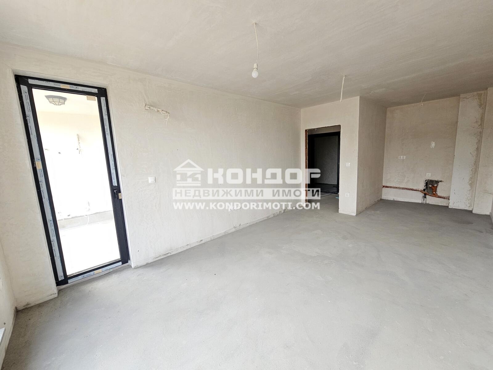 Продава 2-СТАЕН, гр. Пловдив, Кършияка, снимка 2 - Апартаменти - 45991758