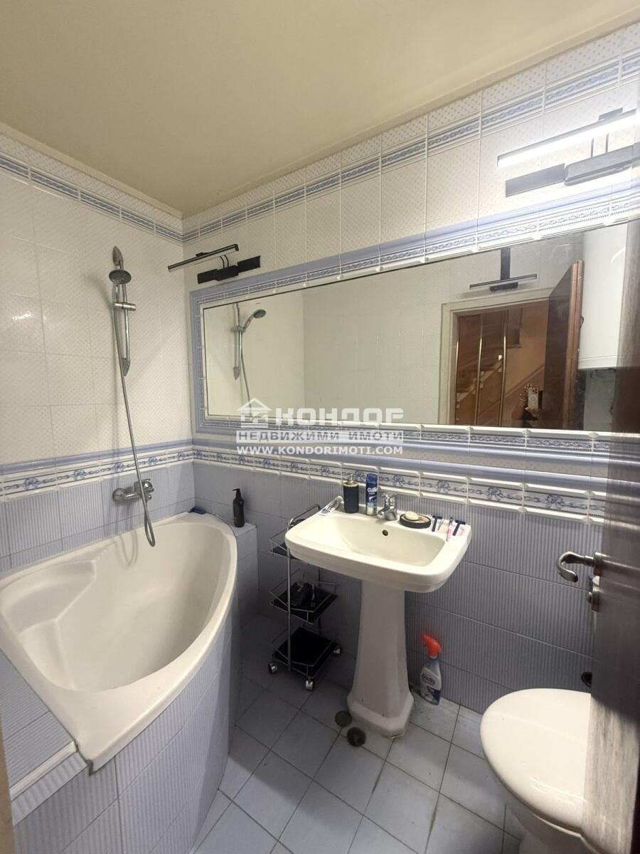 Продава МНОГОСТАЕН, гр. Пловдив, Център, снимка 11 - Апартаменти - 54067397