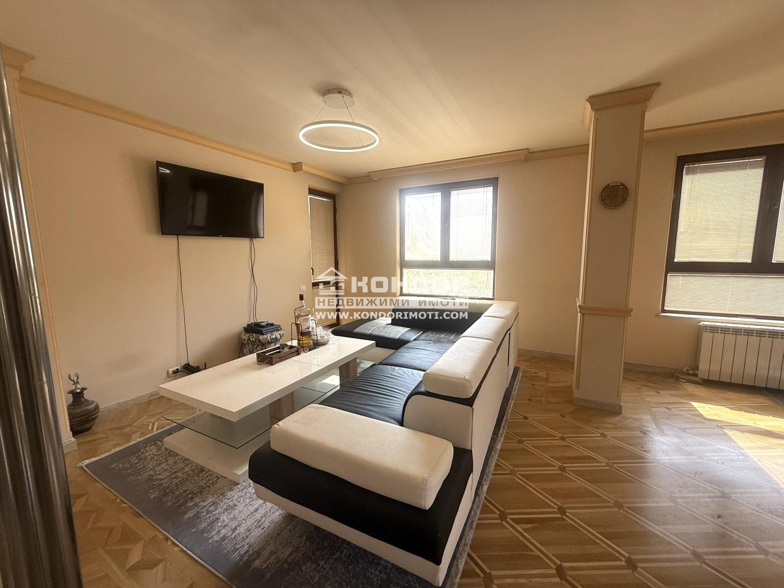 Продава МНОГОСТАЕН, гр. Пловдив, Център, снимка 2 - Апартаменти - 54067397