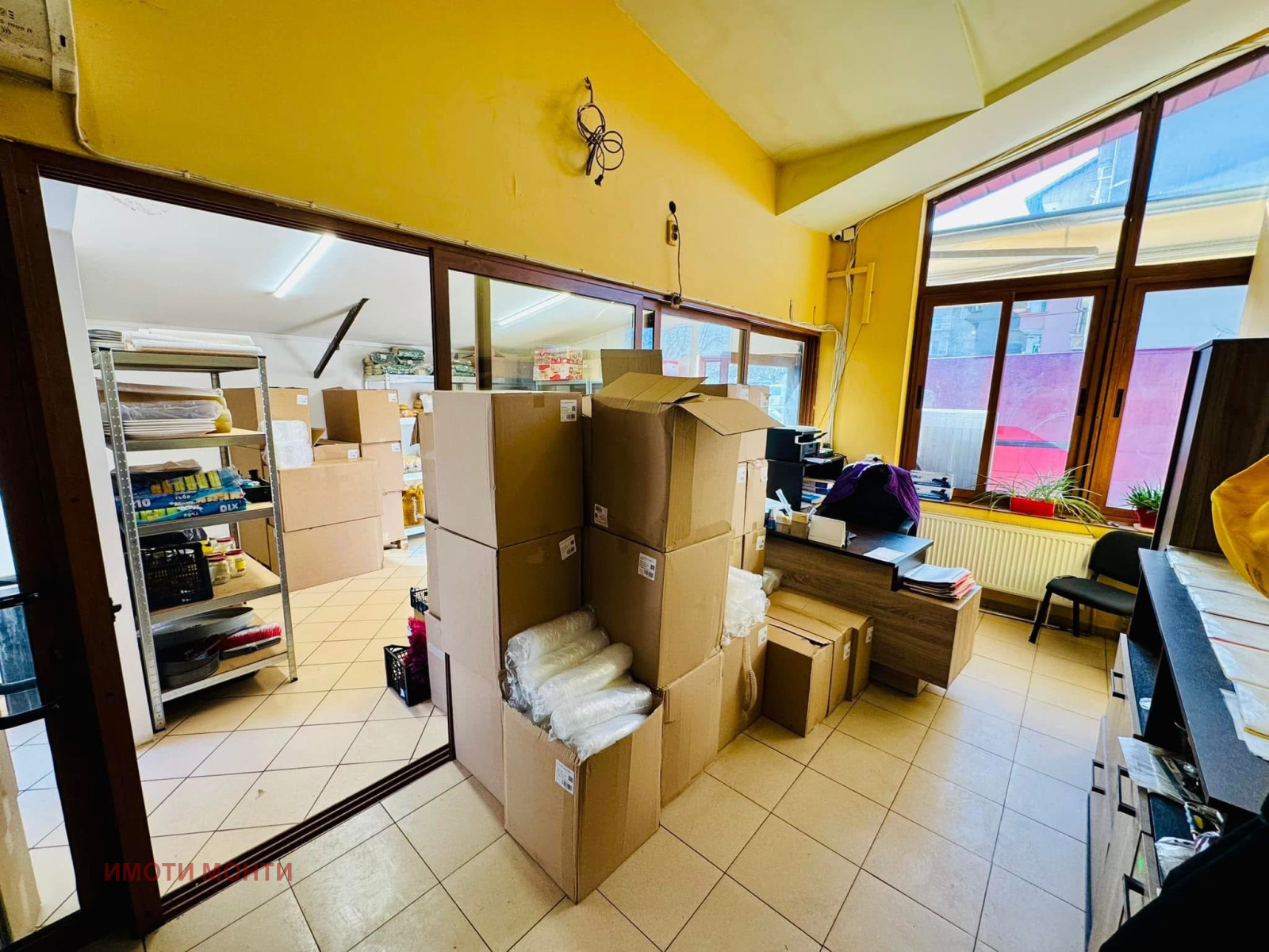 Продава ЗАВЕДЕНИЕ, гр. Монтана, Младост 1, снимка 4 - Заведения - 53797595