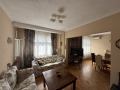 Продава ЕТАЖ ОТ КЪЩА, гр. София, Център, снимка 1
