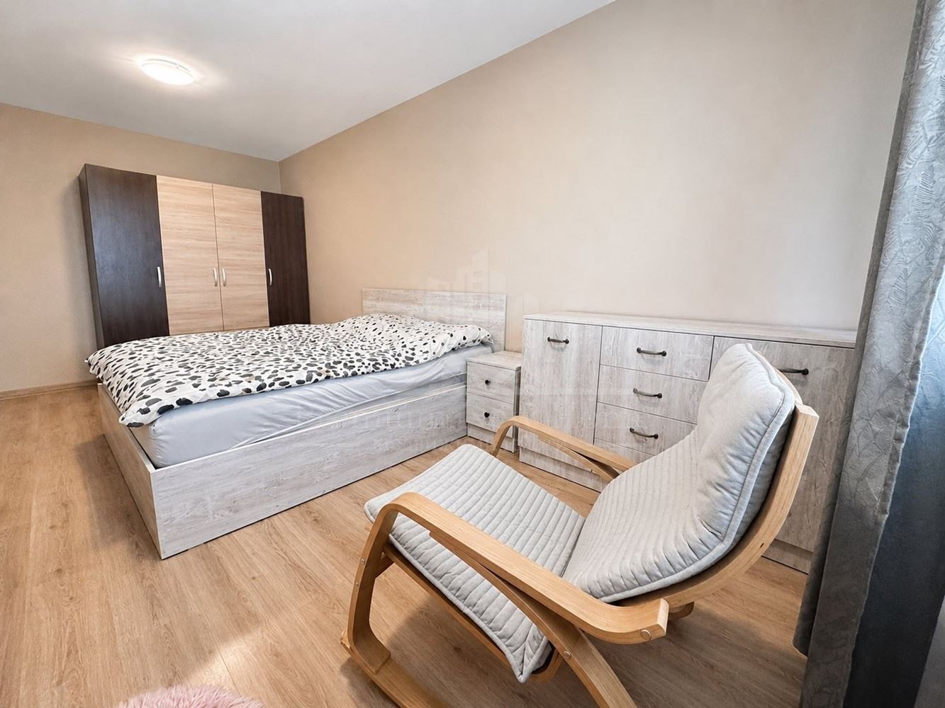 ������� 3-����� | Imot.bg � ����������� 8