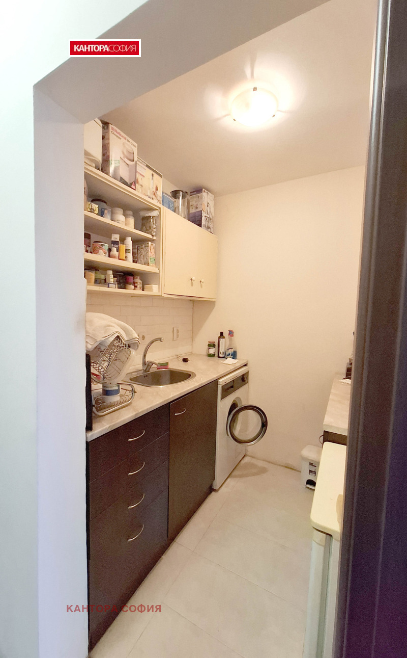 Myytävänä  Studio Sofia , Ljulin 4 , 33 neliömetriä | 26512308 - kuva [4]