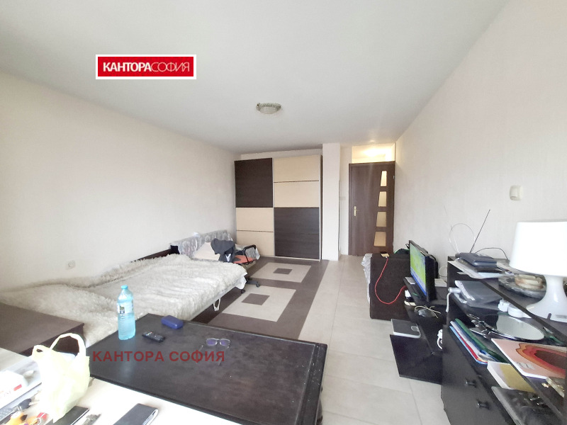 Myytävänä  Studio Sofia , Ljulin 4 , 33 neliömetriä | 26512308 - kuva [2]
