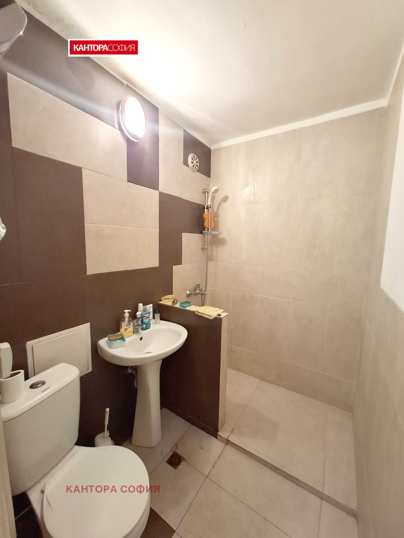 Myytävänä  Studio Sofia , Ljulin 4 , 33 neliömetriä | 26512308 - kuva [6]