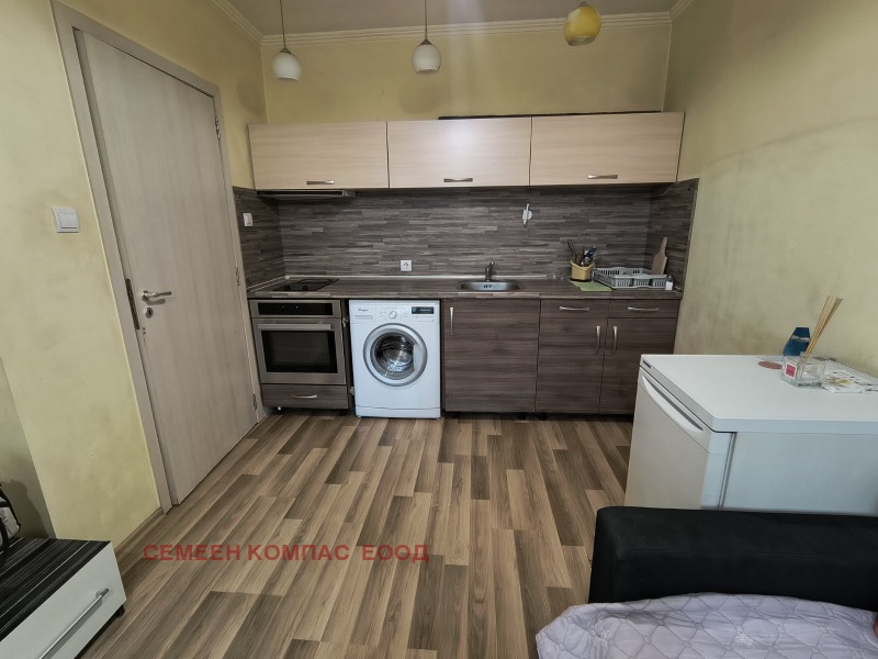 Na prodej  1 ložnice Plovdiv , Maraša , 38 m2 | 64458431