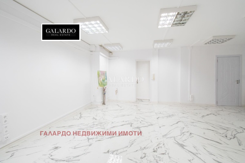 Продается  2 спальни София , Стрелбище , 180 кв.м | 69904780 - изображение [4]